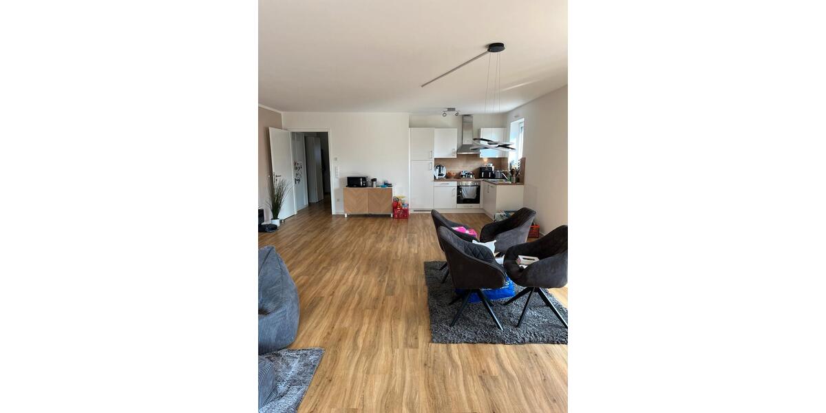 Etagenwohnung Gießen Anneröder Siedlung - 3 Zimmer, 106 m&sup2;, 1.825&euro; | Angebot:25143187