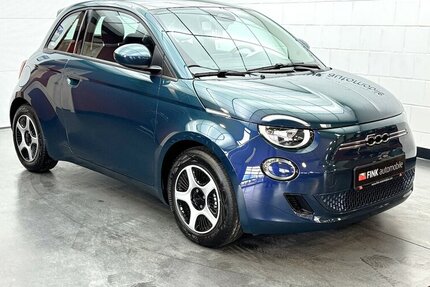 Fiat 500e Action CarPlay Android Automatik 1.Hand 18.400 km 13.440 &euro; Lich 35423