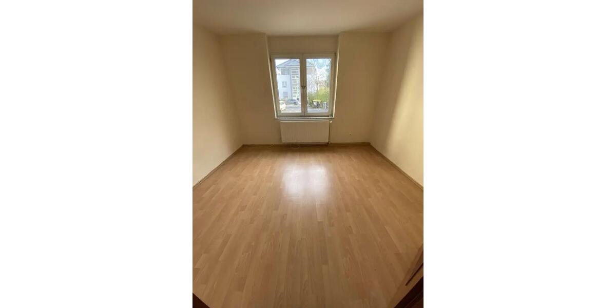 Etagenwohnung Gießen Wieseck - 3 Zimmer, 72 m&sup2;, 830&euro; | Angebot:24895248