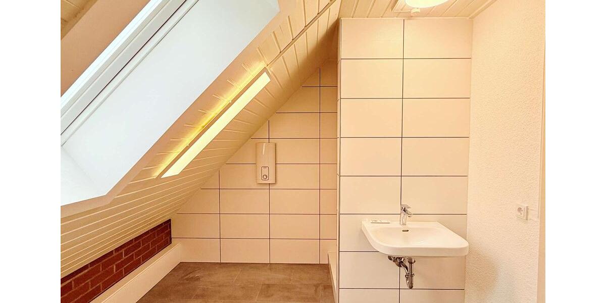 Etagenwohnung Homberg (Ohm) - 3 Zimmer, 85 m&sup2;, 700&euro; | Angebot:23599544