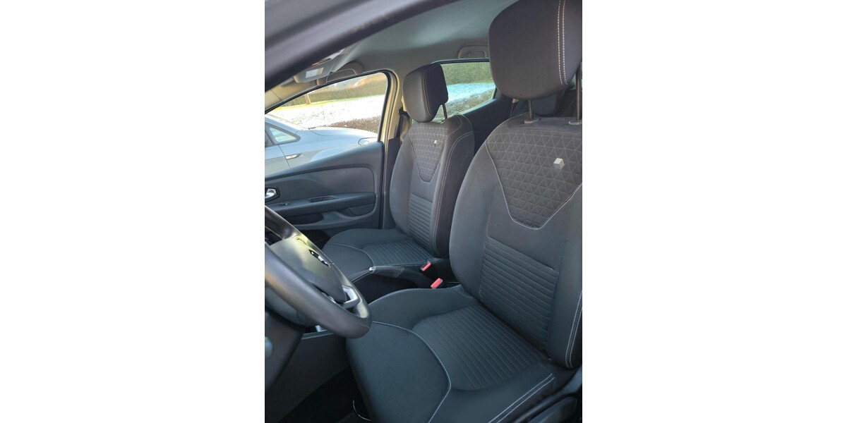 Renault Clio 72.496 km 9.999 &euro; Waldsolms 35647