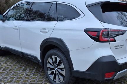 Subaru Outback 18.300 km 41.600 &euro; Friedberg 61169