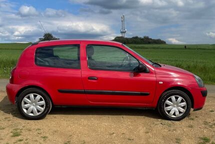 Renault Clio 144.600 km 1.700 &euro; Aßlar 35614