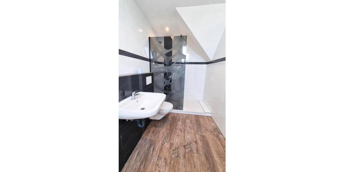 Einfamilienhaus Wetzlar Altenberger Straße - 4 Zimmer, 130 m&sup2;, 1.450&euro; | Angebot:25830240