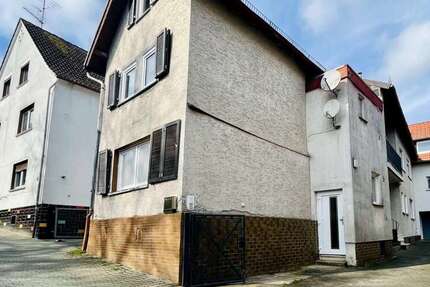 Haus Butzbach - 10 Zimmer, 251 m&sup2;, 499.000&euro; | Angebot:25840356
