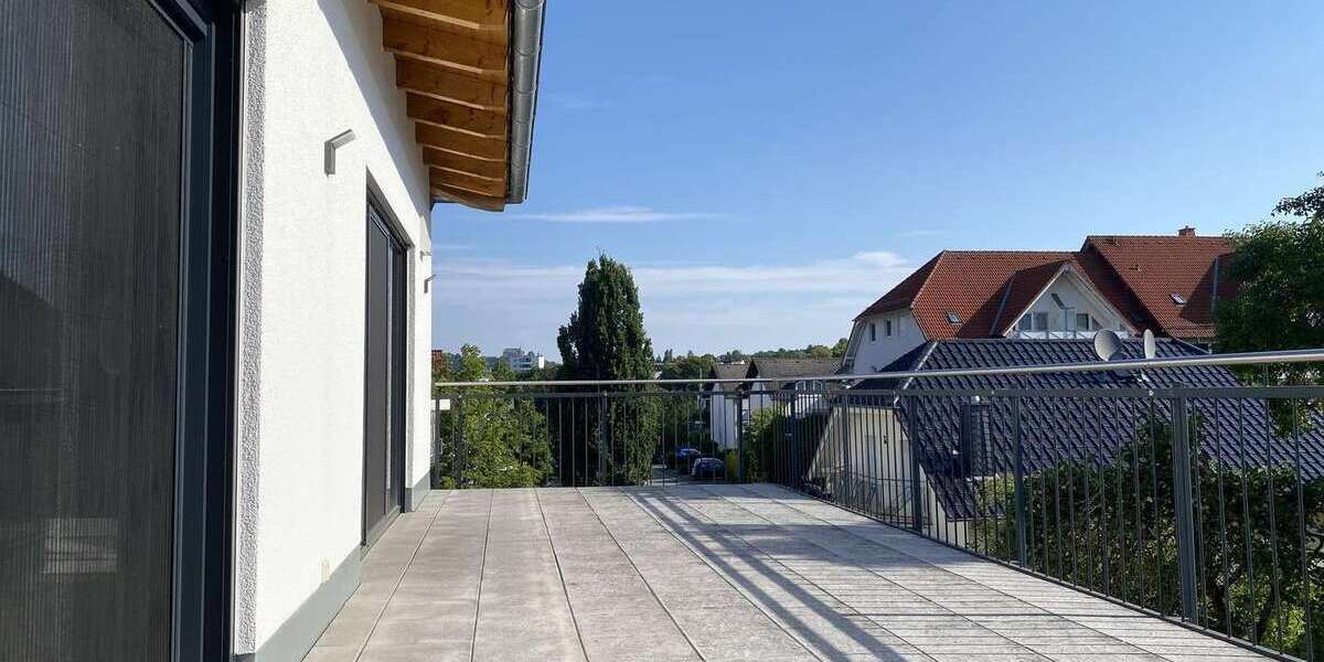 Etagenwohnung Marburg Cappel - 3 Zimmer, 133 m&sup2;, 1.400&euro; | Angebot:27335416