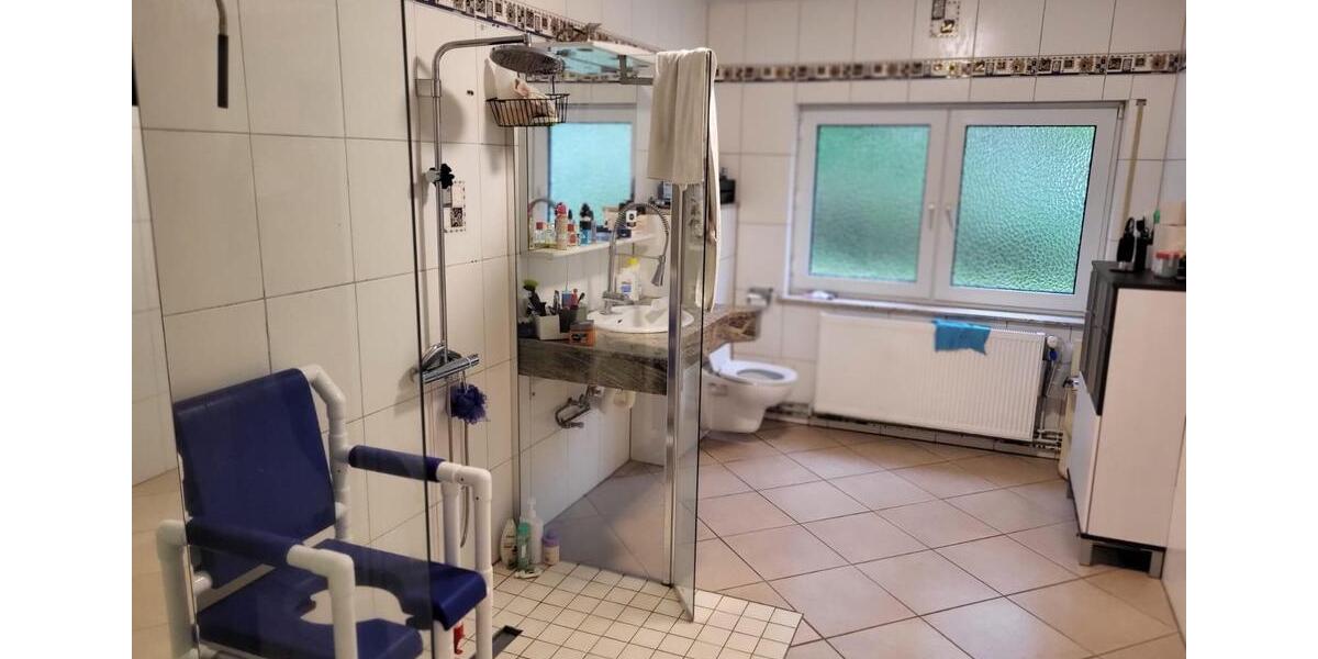 Erdgeschoßwohnung Reiskirchen - 3.5 Zimmer, 125 m&sup2;, 1.450&euro; | Angebot:25792489