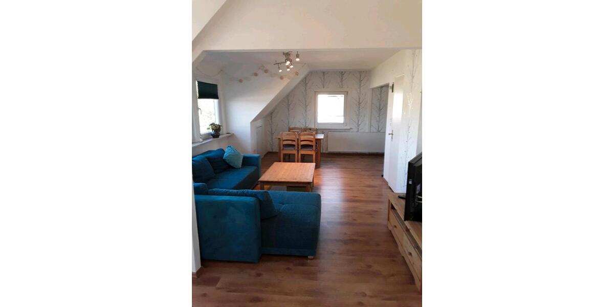 Dachgeschoßwohnung Marburg - 2 Zimmer, 70 m&sup2;, 750&euro; | Angebot:25367374