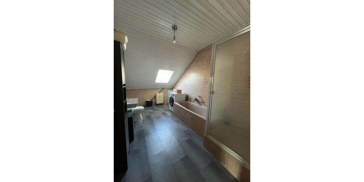 Dachgeschoßwohnung Reiskirchen - 900&euro; | Angebot:26034182