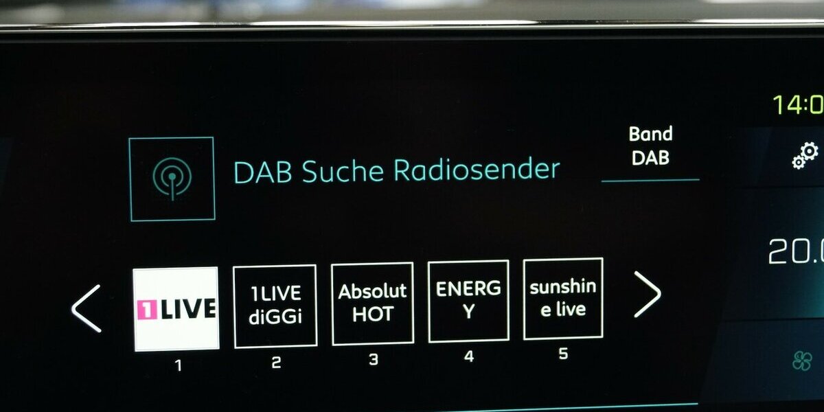 Peugeot 3008 225 GT Plug-In Hybrid LED CARPLAY LEDER 52.400 km 20.440 &euro; Lich 35423