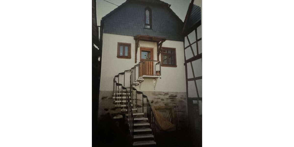 Einfamilienhaus Grävenwiesbach - 3 Zimmer, 80 m&sup2;, 750&euro; | Angebot:26609440