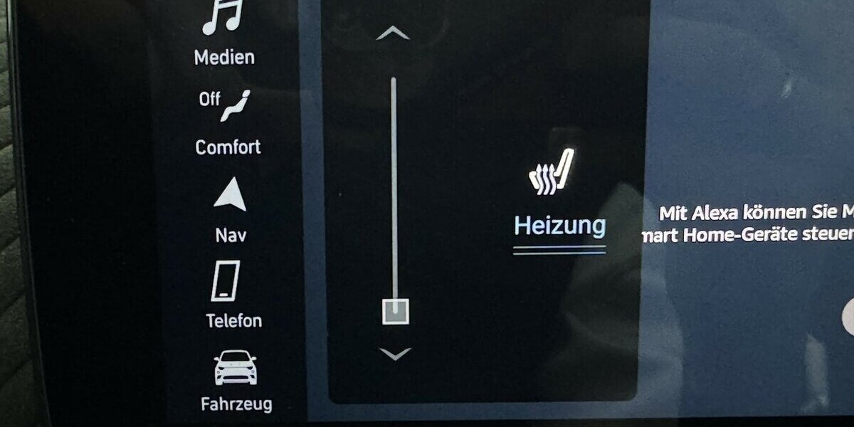 Abarth 500E Cabrio Scorpionissima TURISMO 42 kWh 23.700 km 26.620 &euro; Lich 35423