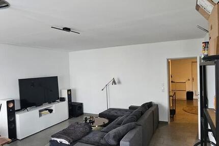Wohnung Gießen - 3 Zimmer, 87 m&sup2;, 1.100&euro; | Angebot:26020956