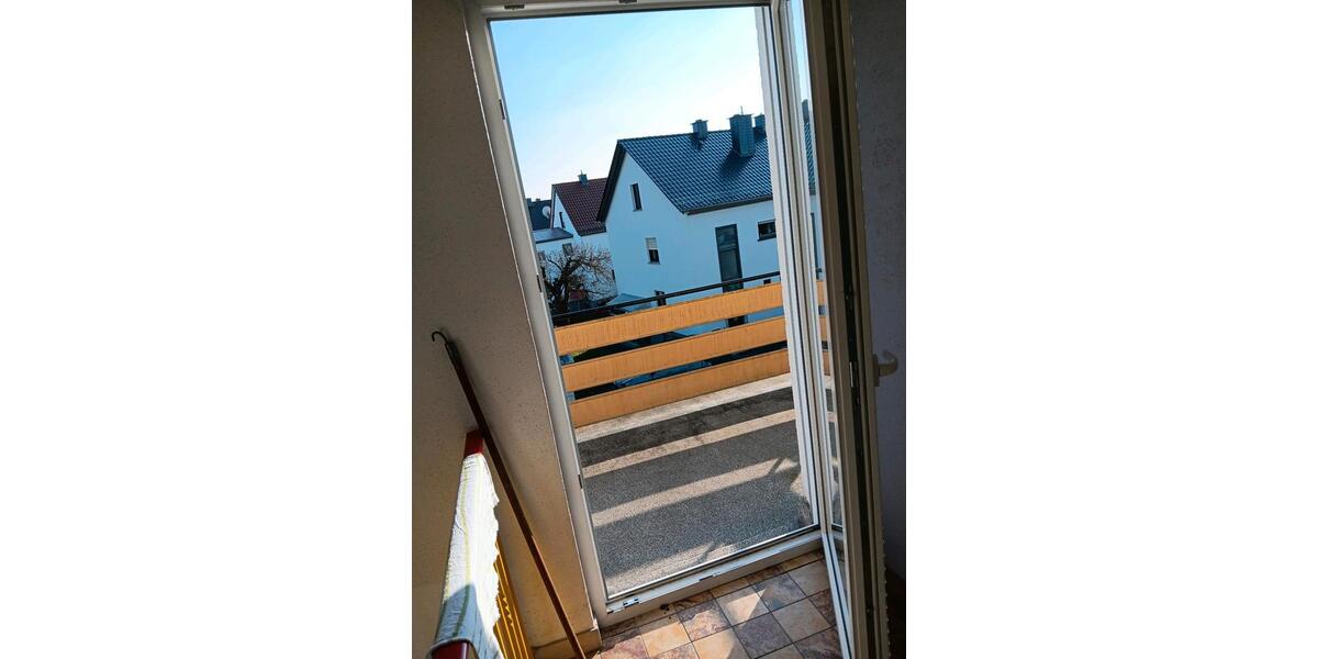 Einfamilienhaus Hüttenberg - 4 Zimmer, 140 m&sup2;, 400.000&euro; | Angebot:25640332