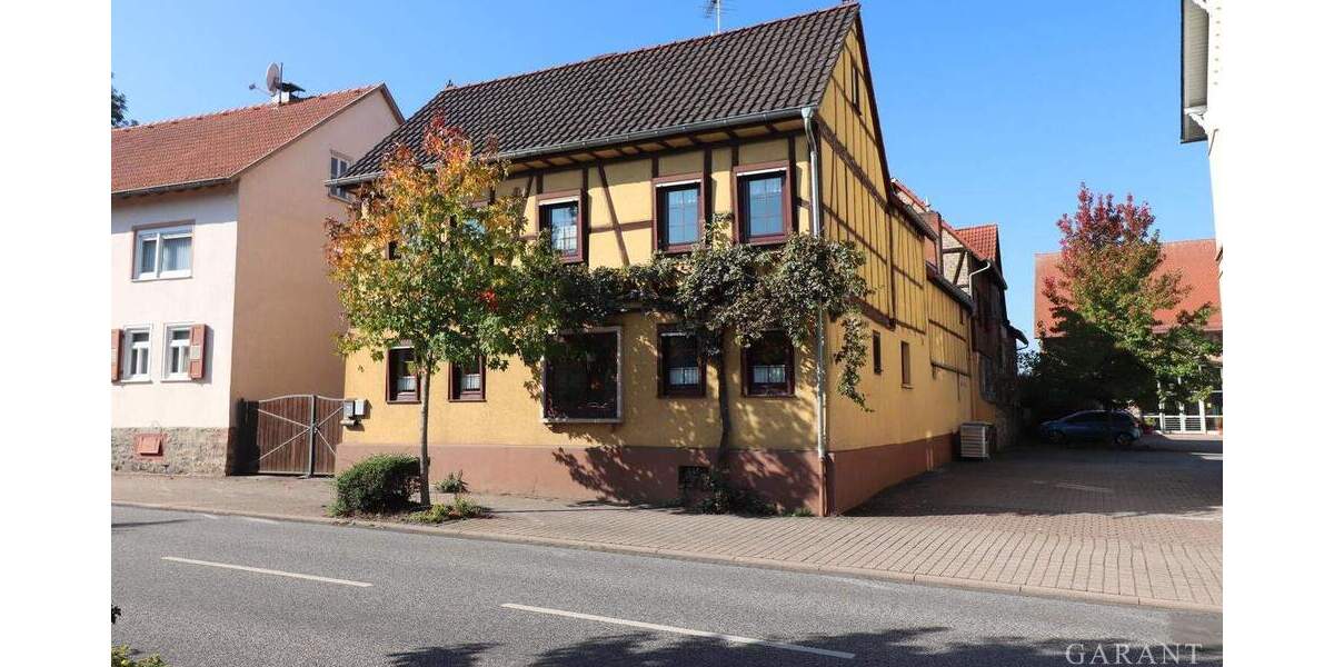 Bauernhaus, Landhaus Echzell Gettenau - 9 Zimmer, 171 m&sup2;, 350.000&euro; | Angebot:25772102