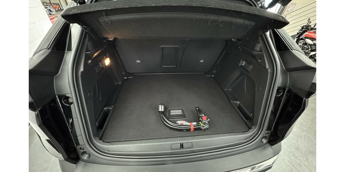 Peugeot 3008 GT 130 Puretech EAT8 1.Hand AHK 49.200 km 22.220 &euro; Lich 35423