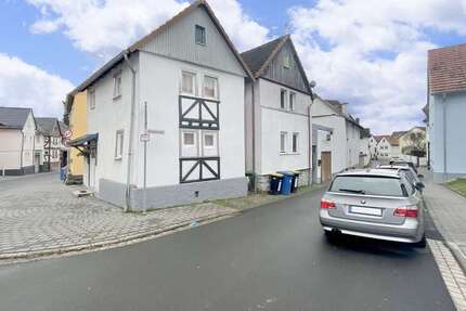 Haus Lich - 11 Zimmer, 282 m&sup2;, 260.000&euro; | Angebot:24277748