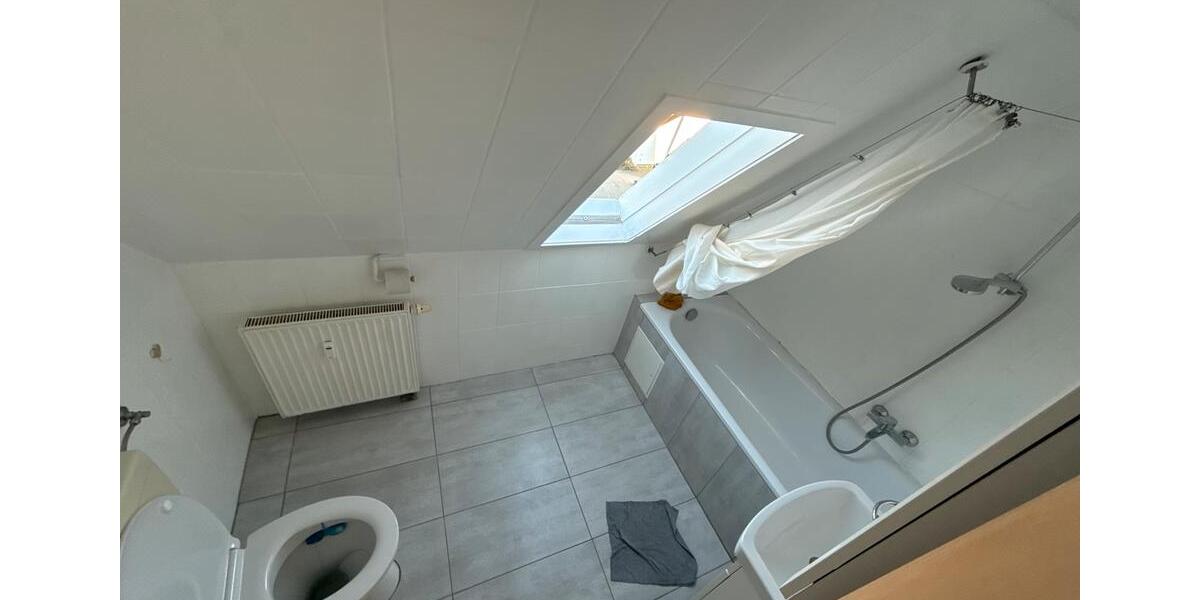 Dachgeschoßwohnung Aßlar - 2 Zimmer, 48 m&sup2;, 650&euro; | Angebot:25268415