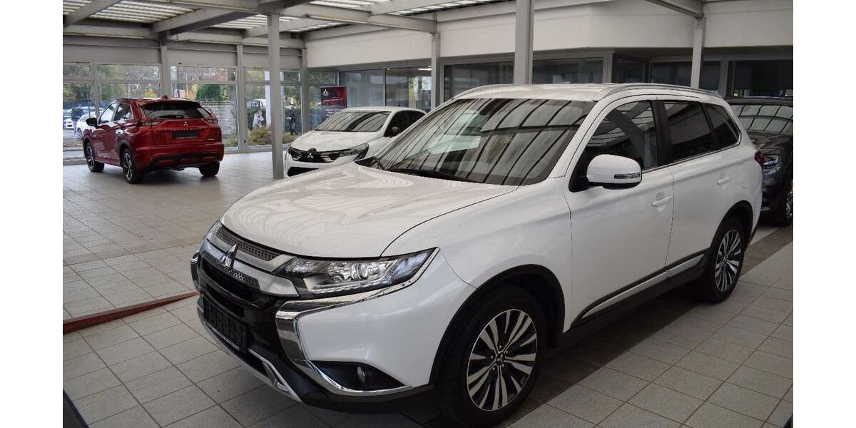 Mitsubishi Outlander 100.424 km 17.890 &euro; Asslar 35614