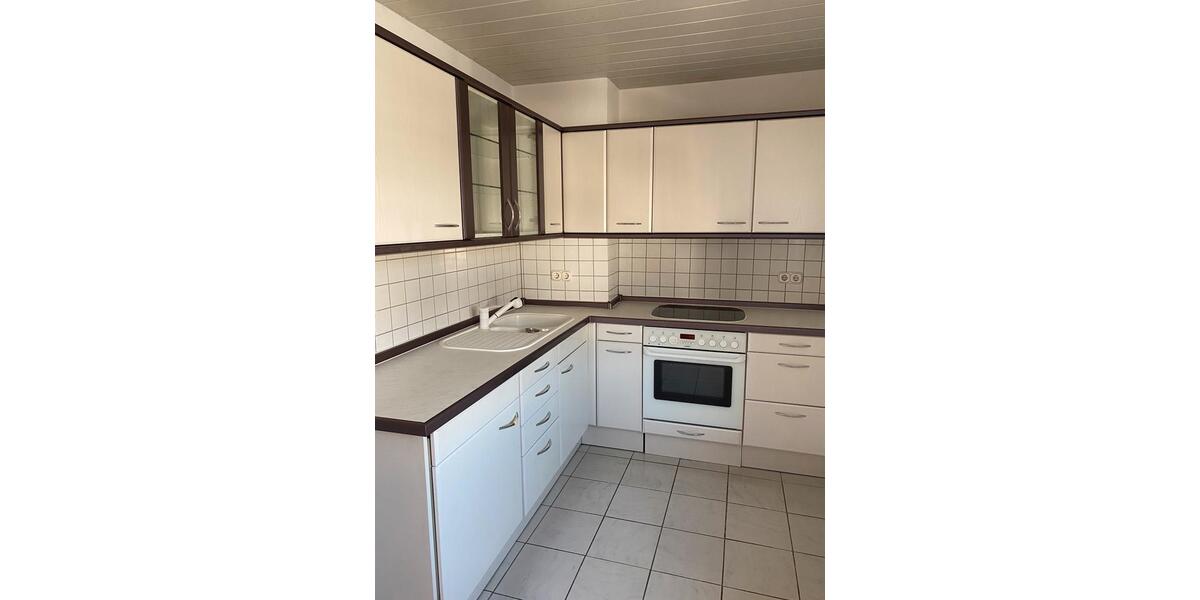 Einfamilienhaus Sinn - 5 Zimmer, 155 m&sup2;, 980&euro; | Angebot:25977479