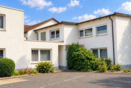 Haus Gießen Allendorf - 20 Zimmer, 455 m&sup2;, 1.470.000&euro; | Angebot:27336842