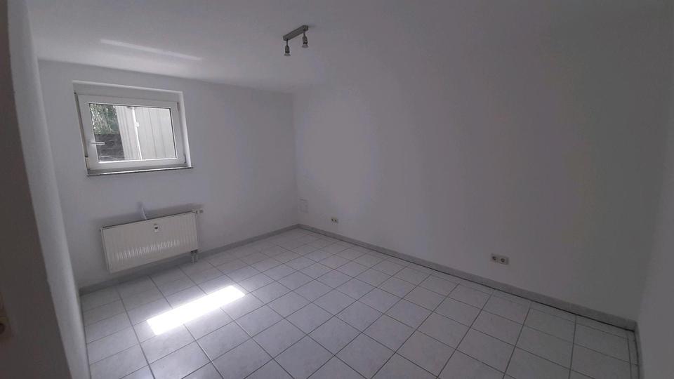 Etagenwohnung Gießen Wieseck - 2 Zimmer, 50 m&sup2;, 500&euro; | Angebot:25975692