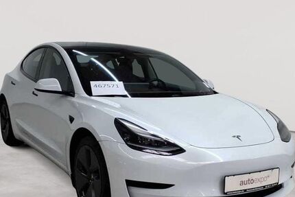 Tesla Model 3 73.682 km 21.989 &euro; Fernwald-Steinbach 35463