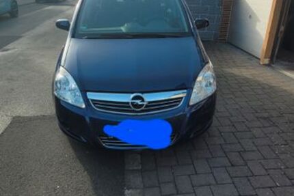 Opel Zafira Tourer 78.000 km 7.900 &euro; Herborn 35745