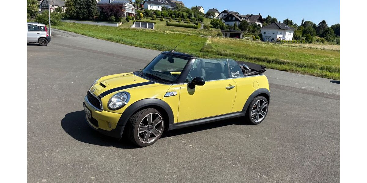 Mini Cooper S Cabrio 74.555 km 7.500 &euro; Hohenahr 35644