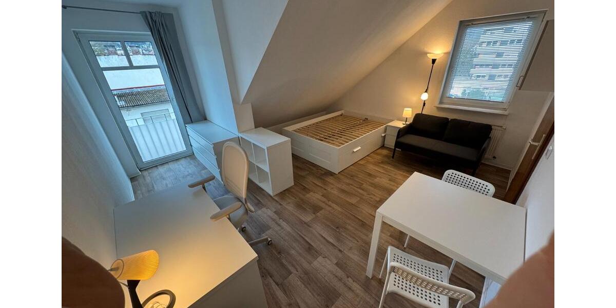 Dachgeschoßwohnung Marburg - 1 Zimmer, 22 m&sup2;, 380&euro; | Angebot:26004074