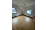Etagenwohnung Aßlar - 6 Zimmer, 150 m&sup2;, 1.100&euro; | Angebot:25857692