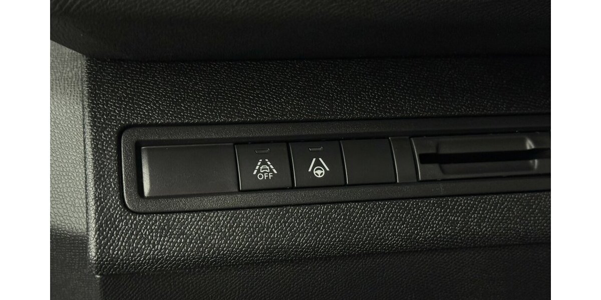 Peugeot 3008 GT 130 Puretech EAT8 1.Hand FULL LED 35.016 km 20.830 &euro; Lich 35423