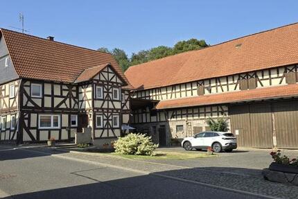 Haus Allendorf (Lumda) - 7 Zimmer, 178 m&sup2;, 355.000&euro; | Angebot:25352032