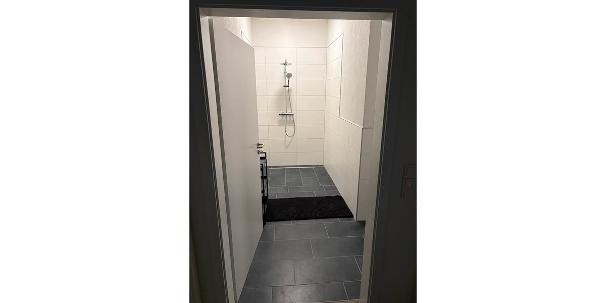 Erdgeschoßwohnung Waldsolms - 3 Zimmer, 108 m&sup2;, 1.285&euro; | Angebot:25548928