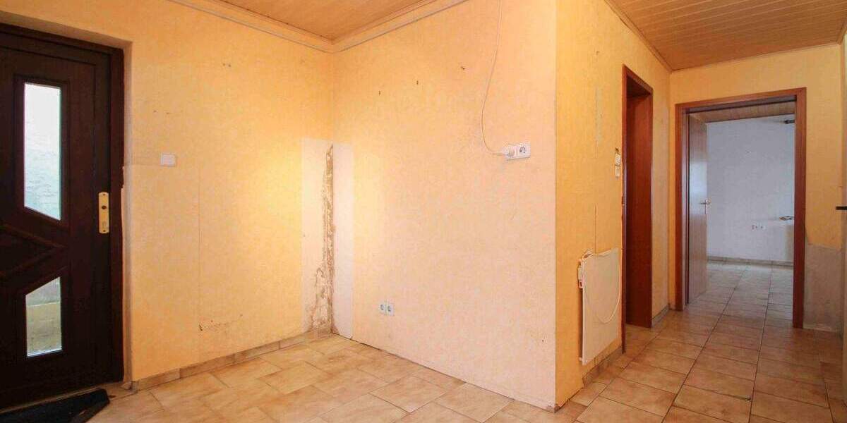 Einfamilienhaus Grävenwiesbach Heinzenberg - 4 Zimmer, 115 m&sup2;, 235.000&euro; | Angebot:25865536