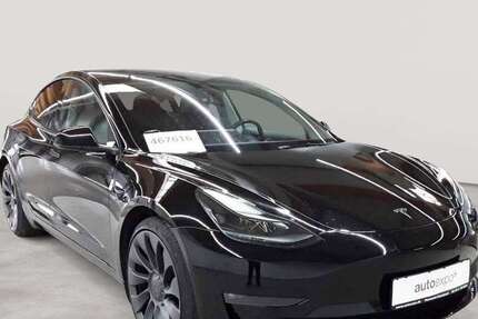Tesla Model 3 80.618 km 26.490 &euro; Fernwald-Steinbach 35463
