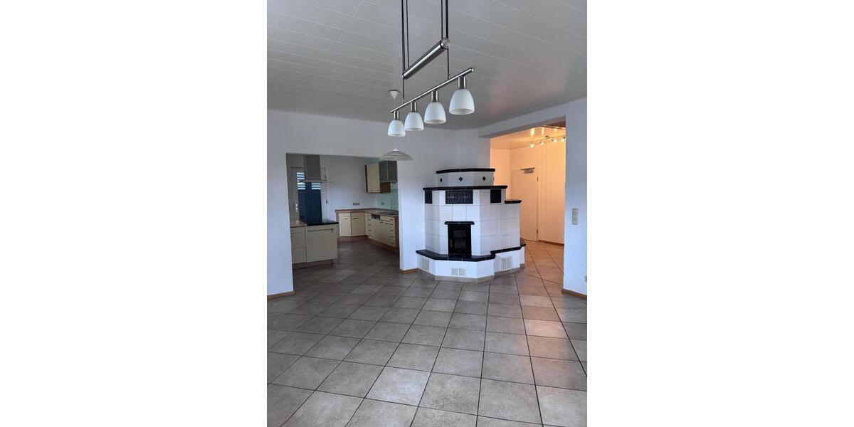 Erdgeschoßwohnung Sinn - 1.5 Zimmer, 53 m&sup2;, 530&euro; | Angebot:25542859