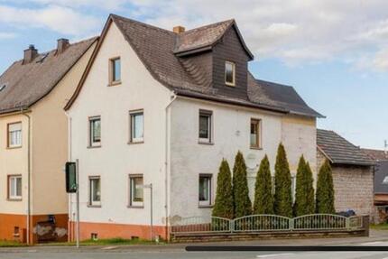 Haus Schöffengrund - 5 Zimmer, 140 m&sup2;, 1.400&euro; | Angebot:26493860