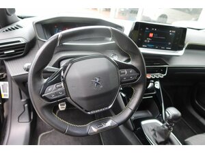 Peugeot 2008 Allure 118.500 km 11.990 &euro; Bad Endbach 35080