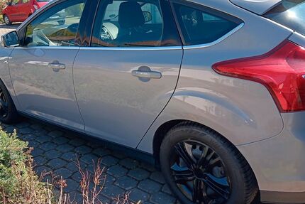 Ford Focus 118.600 km 5.990 &euro; Wetzlar 35584