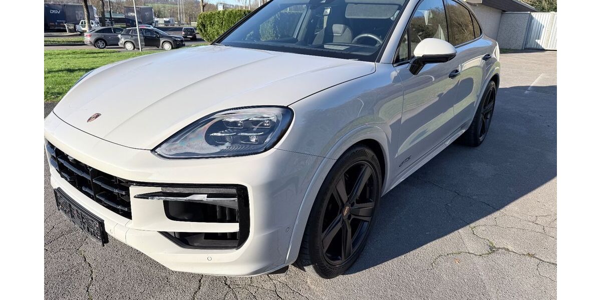 Porsche Cayenne 12.900 km 139.700 &euro; Gießen 35394