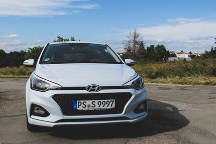Hyundai i20 35.335 km 10.500 &euro; Grünberg 35305
