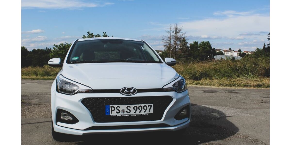Hyundai i20 35.335 km 10.500 &euro; Grünberg 35305