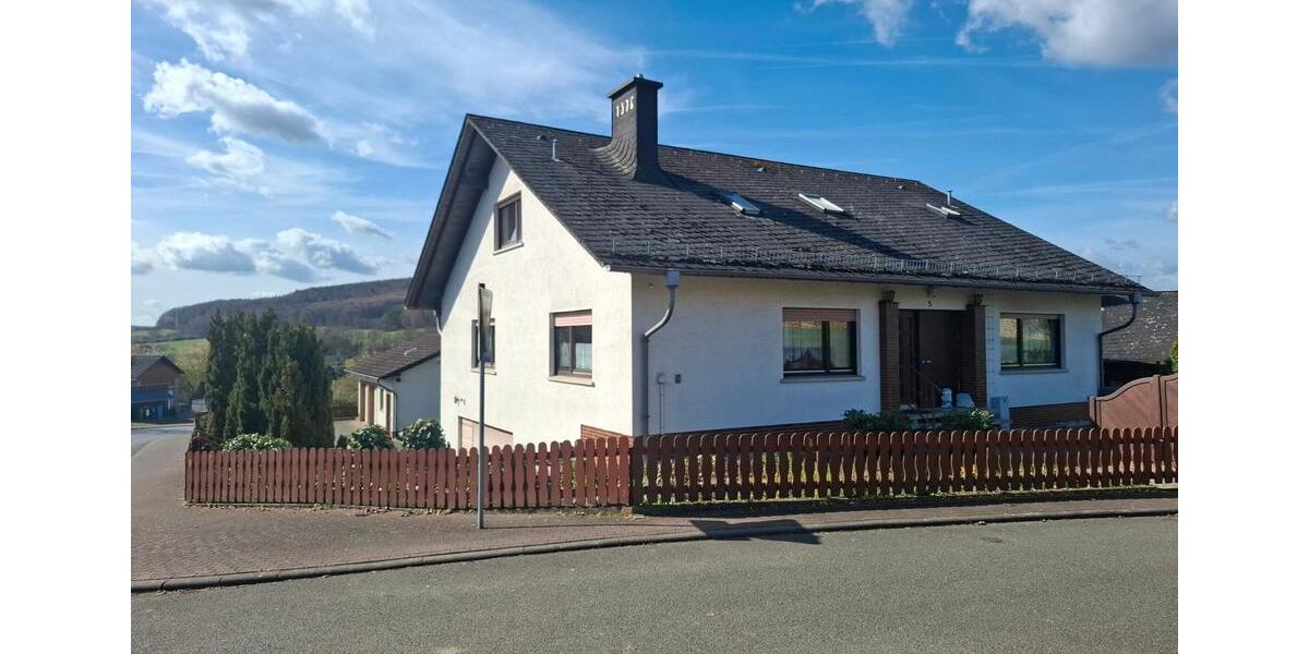 Mehrfamilienhaus, Wohnhaus Lohra - 11 Zimmer, 320 m&sup2;, 365.000&euro; | Angebot:26046311