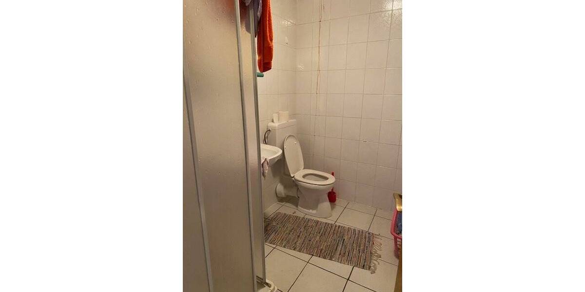 Bauernhaus, Landhaus Hüttenberg Vollnkirchen - 8 Zimmer, 233 m&sup2;, 265.000&euro; | Angebot:25780713