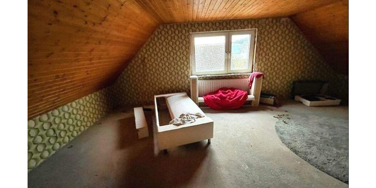 Einfamilienhaus Siegbach Tringenstein - 6 Zimmer, 160 m&sup2;, 159.500&euro; | Angebot:25667790