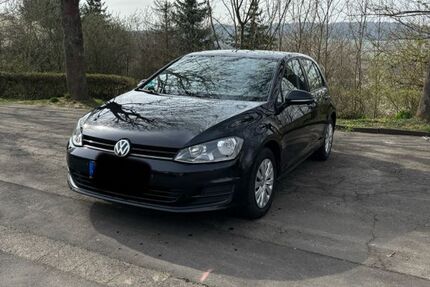 VW Golf 219.000 km 7.600 &euro; Homberg Ohm 35315