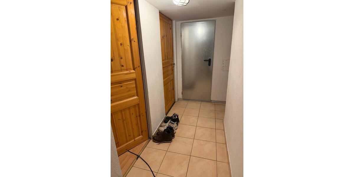 Etagenwohnung Gießen Allendorf - 1 Zimmer, 17 m&sup2;, 550&euro; | Angebot:26270806