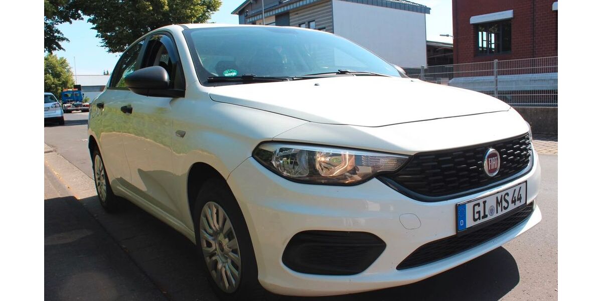 Fiat Tipo 158.000 km 6.999 &euro; Giessen 35398