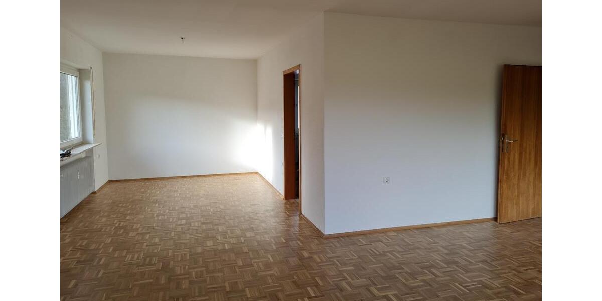 Etagenwohnung Marburg Cappel - 4 Zimmer, 109 m&sup2;, 900&euro; | Angebot:25641987